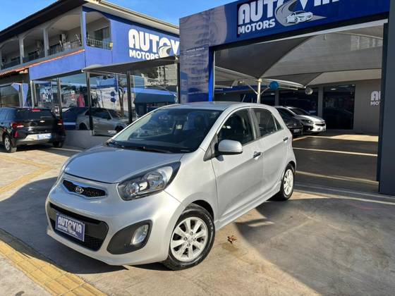 KIA PICANTO 1.0 EX 12V FLEX 4P AUTOMÁTICO KIA PICANTO 1.0 EX 12V FLEX 4P AUTOMÁTICO